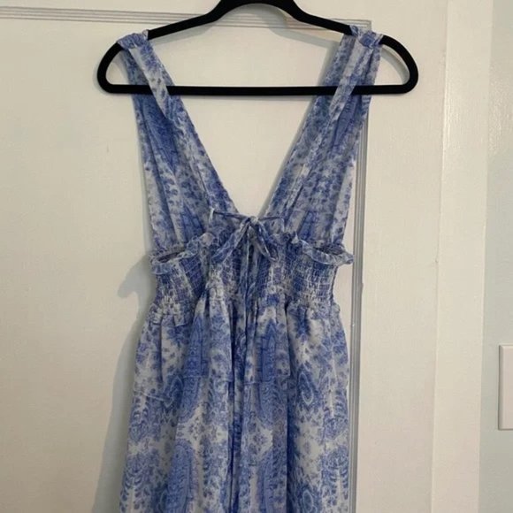 Saylor Ruffle Dress - Size Medium - Picture 8 of 10